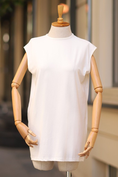 Bisiklet Yaka Sıfır Kol Penye İçlik Beyaz