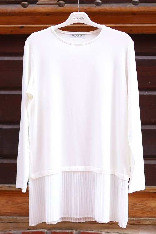 Piliseli Kollu Penye İçlik Beyaz