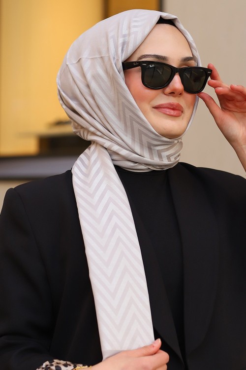 Çift Taraflı İpeksi Pamuk Jakar Kumaş Zikzak Desen Tesettür Şal Bej 2