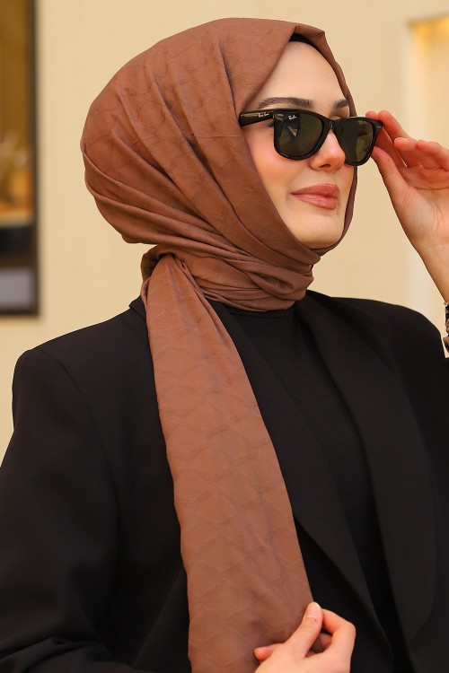 Çift Taraflı İpeksi Pamuk Jakar Kumaş Elmas Desen Tesettür Şal Serisi Vizon