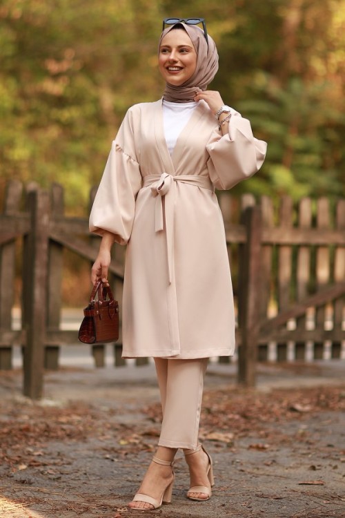 Balon Kol Kemerli Ceket Pantolon Tesettür Takım Krem