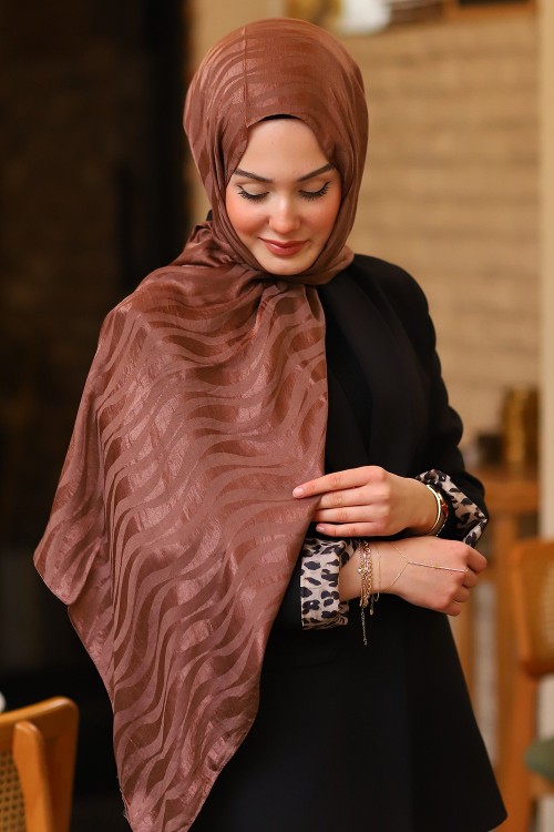 Çift Taraflı İpeksi Pamuk Jakar Kumaş Dalga Desen Tesettür Şal Serisi Koyu Bakır